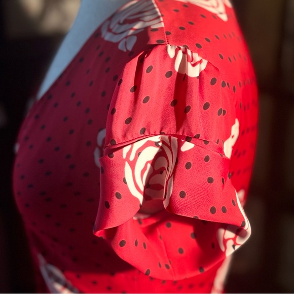 A rose by any other name… would wear this Capulet button front dress.! - Picture 3 of 10